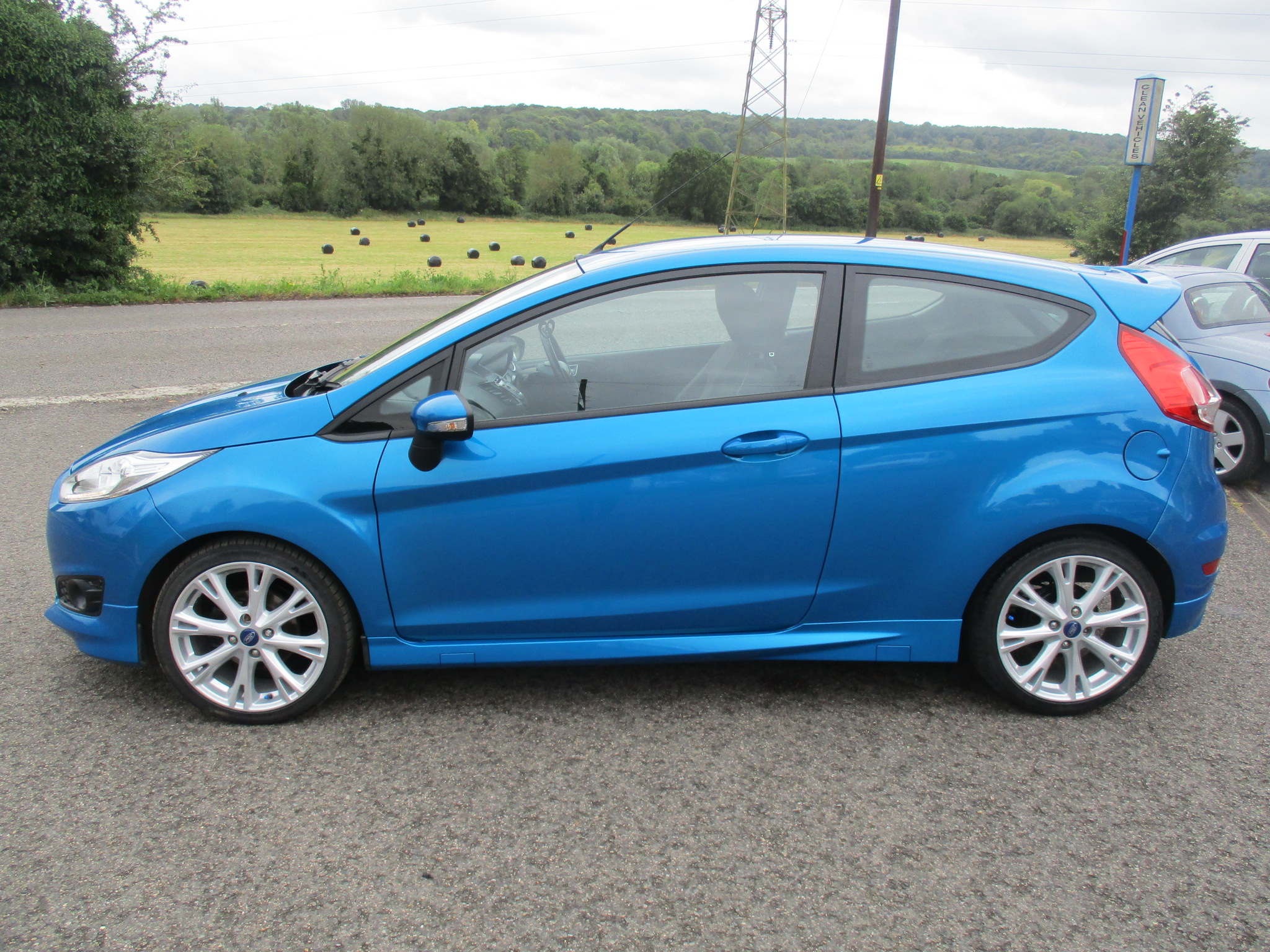 FORD FIESTA 1.0T ECOBOOST ZETEC S 2015